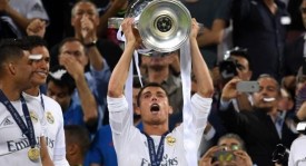 姆巴佩双响逆转，皇马与皇社激战争议判罚中险平